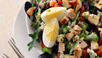 A heart-healthy salad recipe perfect for spring