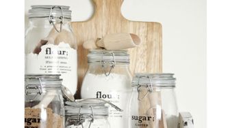 How to decorate your home with decals: Five gorgeous ideas