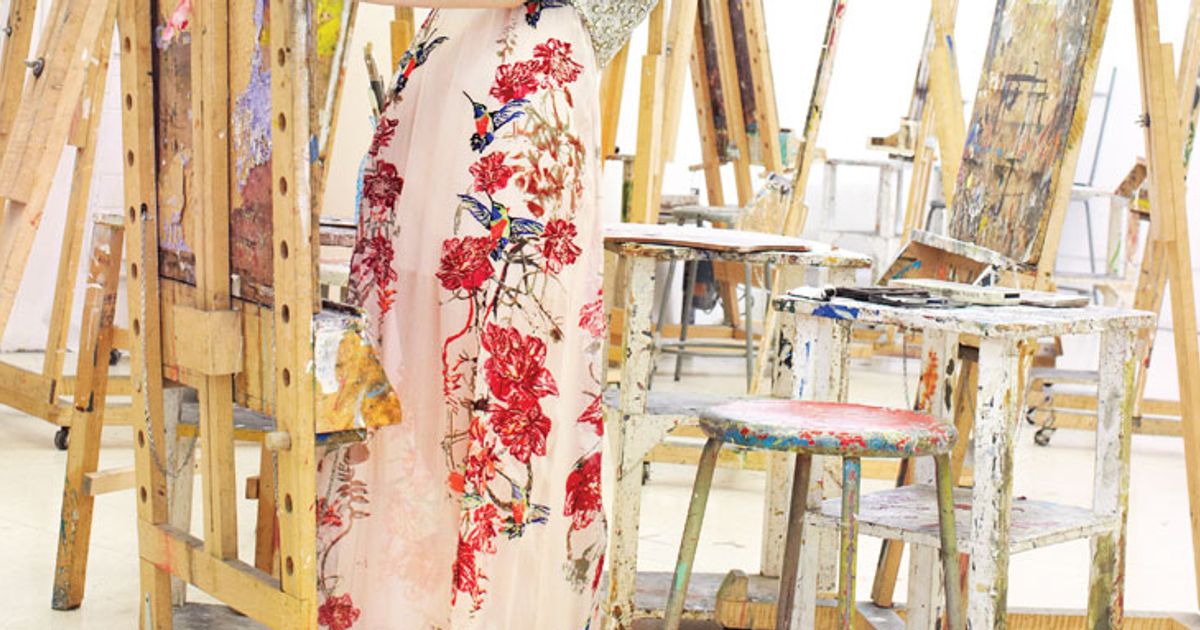 Spring's prettiest trends: Bold prints, nautical stripes, lace and more ...