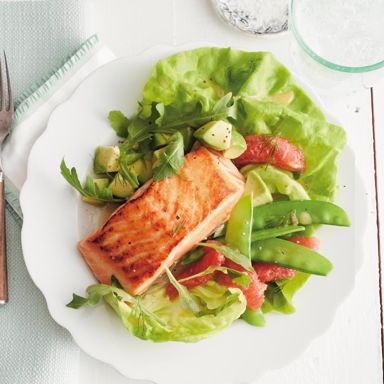 5 Easy Weeknight Dinner Recipes, Including Salmon Salad With Grapefruit