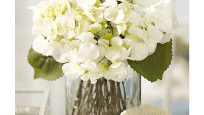 Three pretty floral arrangement ideas