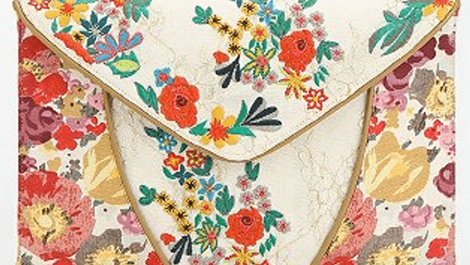 Cutest floral fashion finds for any occasion