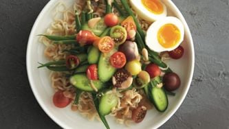 Nutty ramen gado-gado salad