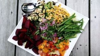 Healthiest end-of-summer big salad recipe