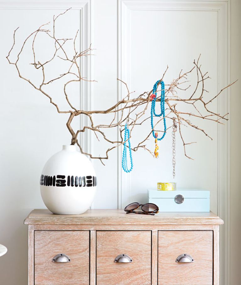 12 clever and pretty ways to keep your home clutter-free