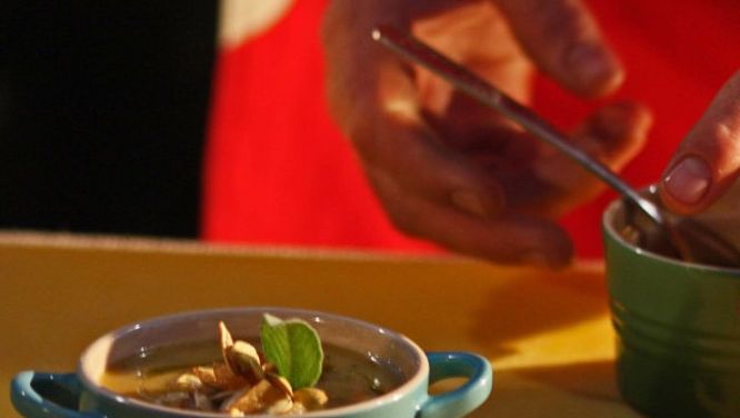 Chuck Hughes made soup -- to fight hunger!