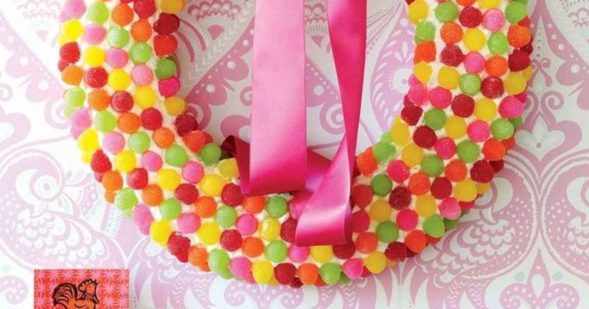 How to make a fun and colourful wreath with gum drops Chatelaine