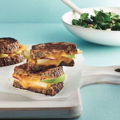 Chatelaine Quickies: 10 ways to make a grilled cheese sandwich