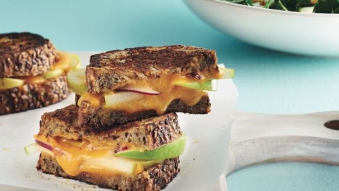 Chatelaine Quickies: 10 ways to make a grilled cheese sandwich