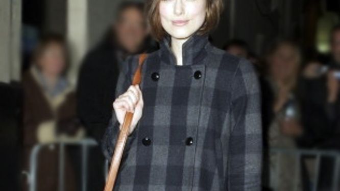 Shop Keira Knightley's relaxed (and warm) weekend style look