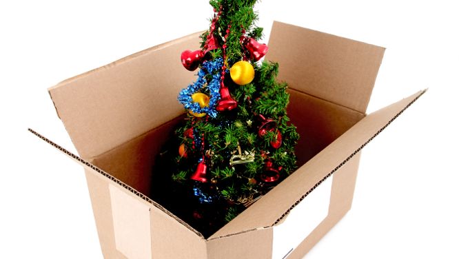 Our totally painless guide to packing up holiday decor