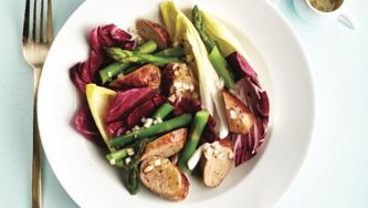 Bistro-style spring salad with asparagus