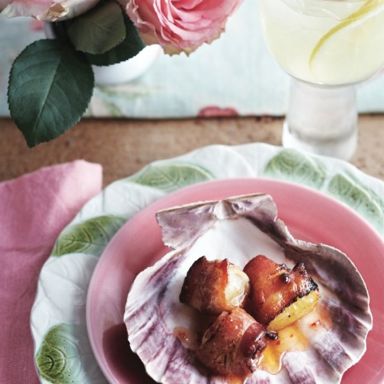 Sweet and crunchy bacon bites