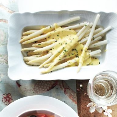 White Asparagus With Easy Hollandaise