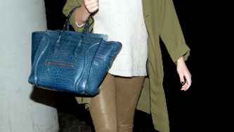 How to get Kate Upton's comfortable and stylish airport style