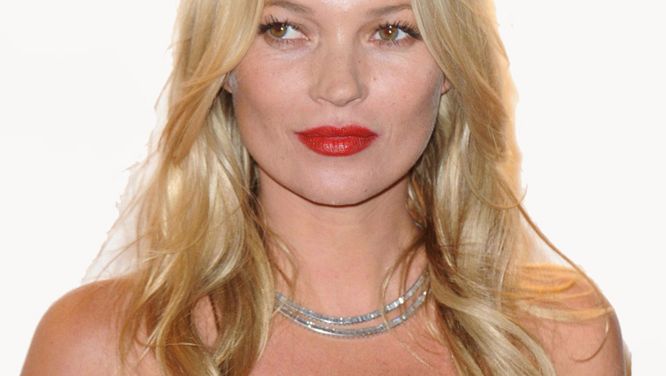 Five ways to find the right shade of red lipstick for you