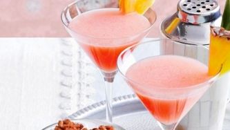 Bachelorette cosmopolitans