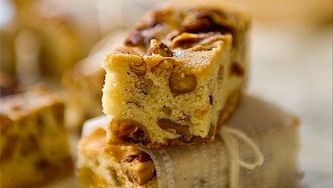And the winner of our bourbon-pecan blondies challenge is...