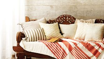 8 ways to create a relaxing cottage vibe in your home
