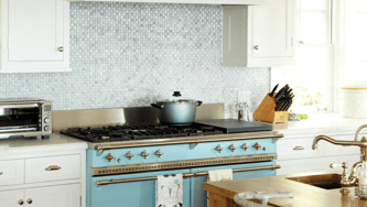 5 tips to create a charming cottage kitchen