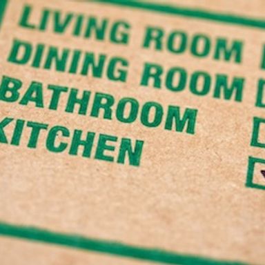 5 kitchen must-haves to keep track of while moving