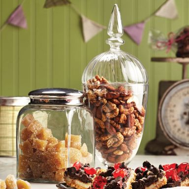Gingerbread spiced nuts