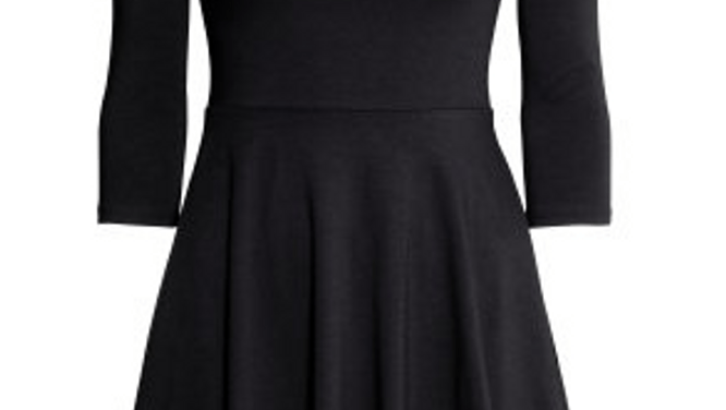 How to wear this $20 dress to all your holiday parties