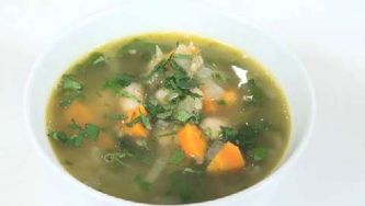 How to make white bean and quinoa soup