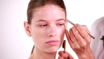 Makeup Tutorial: Tips for creating perfect eyebrows