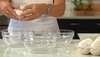 The three best ways to separate an egg