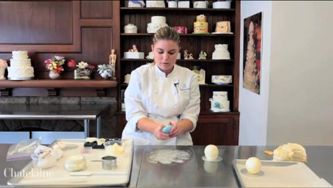 How to make a mini cake ornament