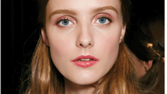 How to pull off pastel eye shadow