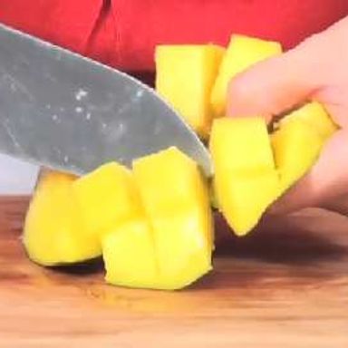 How to cut a mango