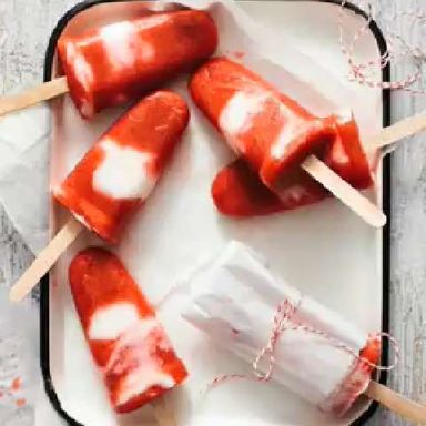 How to make Strawberry-Vanilla Yogurt Pops