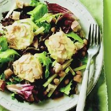 Baked goat cheese and apple salad
