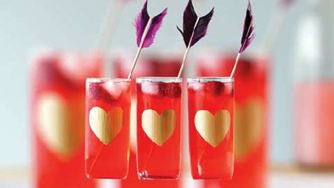 How to make a heart glass & cupid's arrow swizzle stick