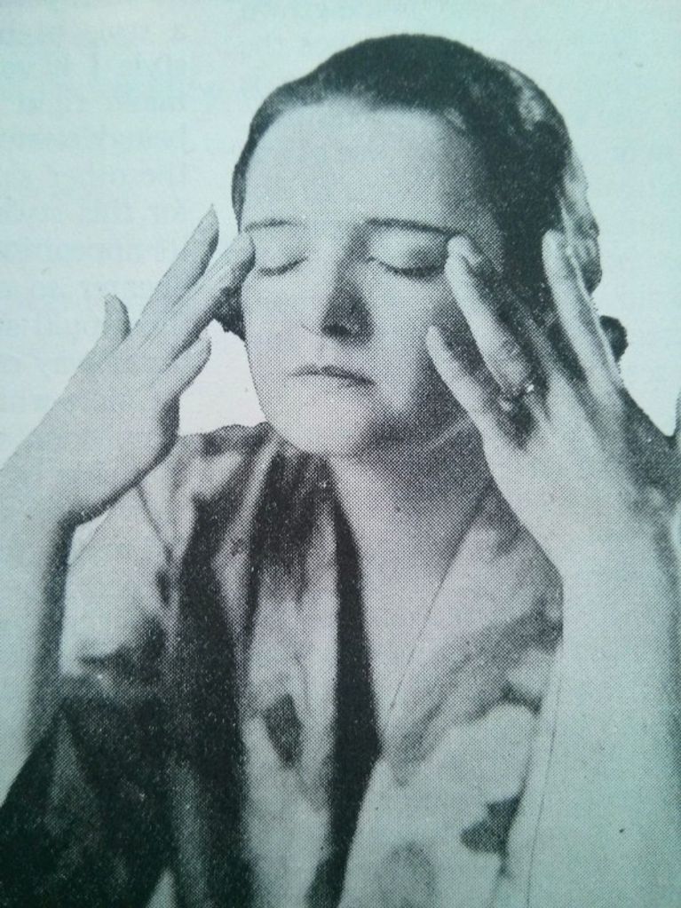 tbt-eye-massage