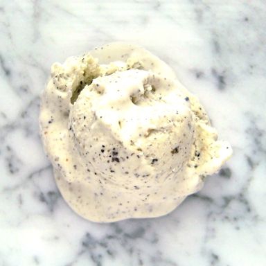 Sesame ice cream