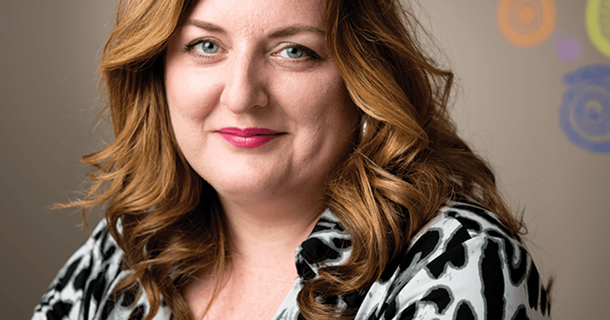 Debra Zoerb oversees 20,000 people. Here's how she does it - Chatelaine