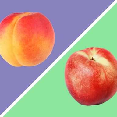 The Difference Between Peaches and Nectarines
