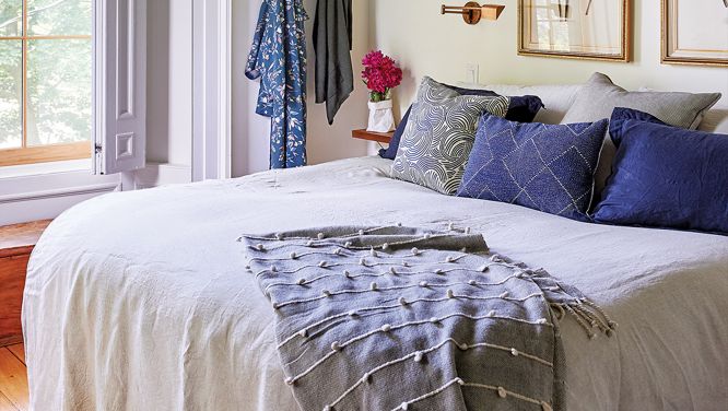 6 Most Important Things You Need To Create A Sleep-Friendly Bedroom
