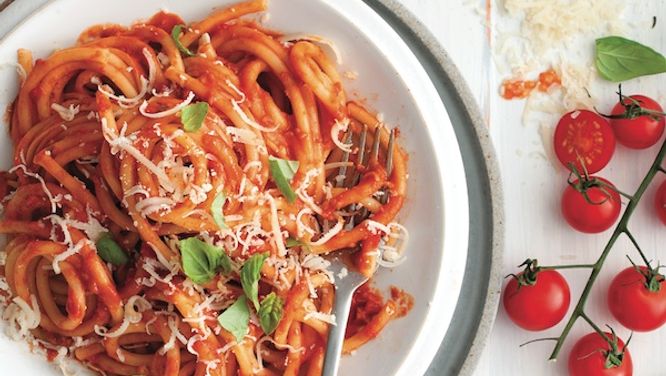 Chatelaine Quickies: How to make fresh Sicilian pasta sauce