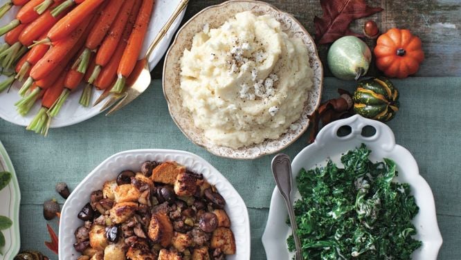 18 Perfect Thanksgiving Side Dishes To Pair With Your Weekend Feast