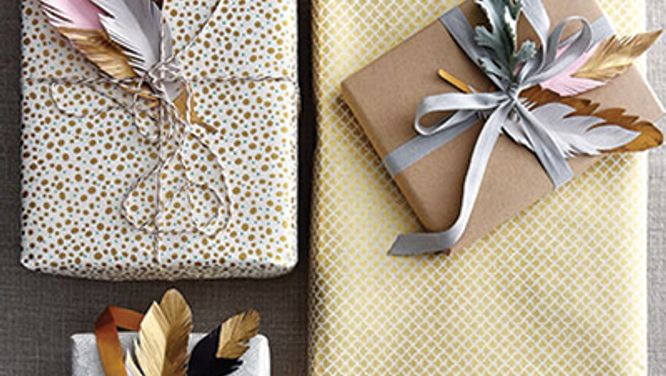 Prettify your presents with DIY feather paper gift tags