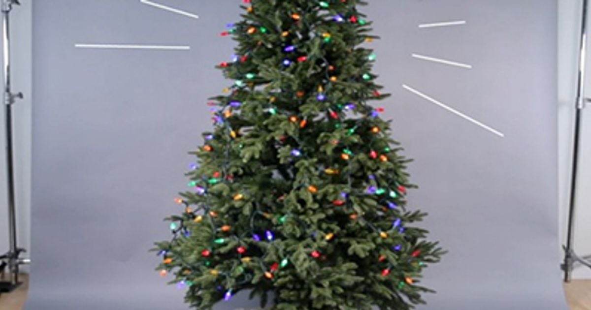 The best way to light a Christmas tree Chatelaine