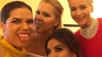 The 10 best behind-the-scenes #GoldenGlobes Instagram posts