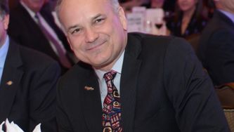 This Canadian mayor took a sartorial stand against sexism in politics