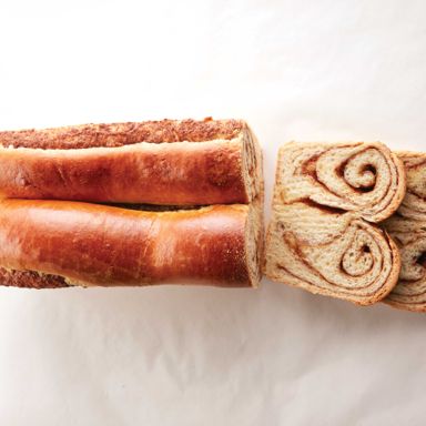 Cinnamon Roll Bread