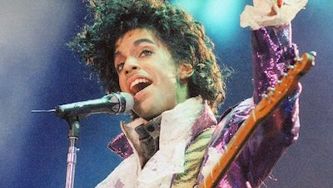 Prince found dead at his Minnesota home