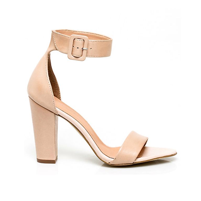Mad deals of the day: Summer sandals edition